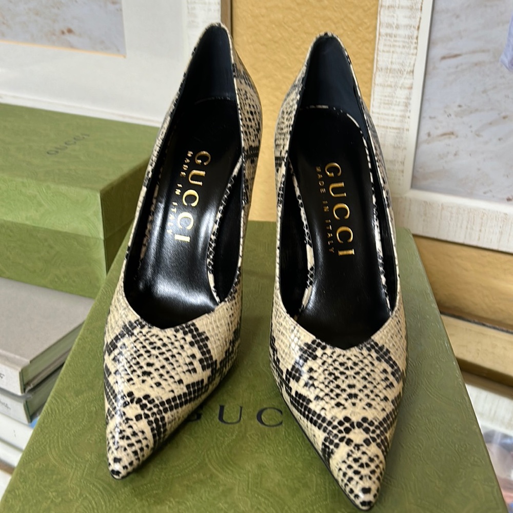 Gucci Python Nappa Calf leather size 38.5(8.5)